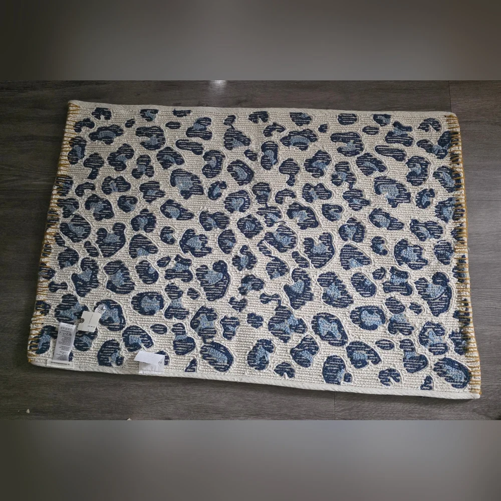 Anthropologie Lola Leopard Tufted Cotton Bath Mat